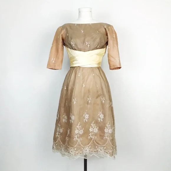 Vintage 1950’s Kay-Seliq Embroidered Organza DressSize XS